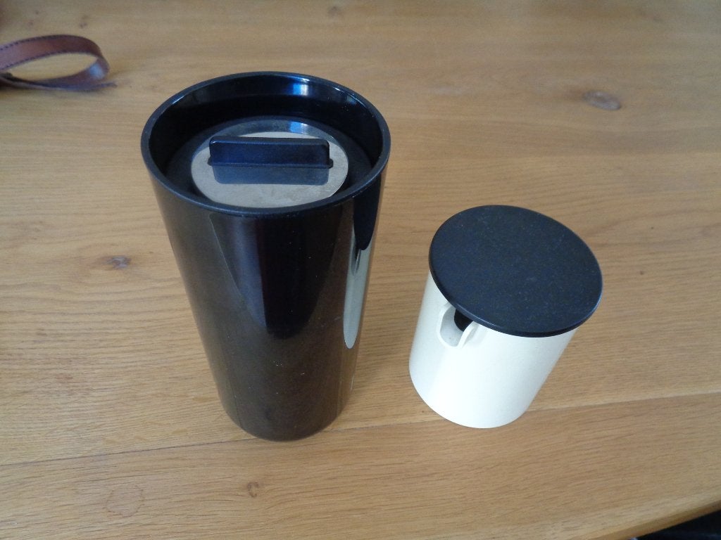 Design: Stelton: melkkannetje + to go click thermo beker, Overige typen, Kunststof, Ophalen of Verzenden, Zo goed als nieuw