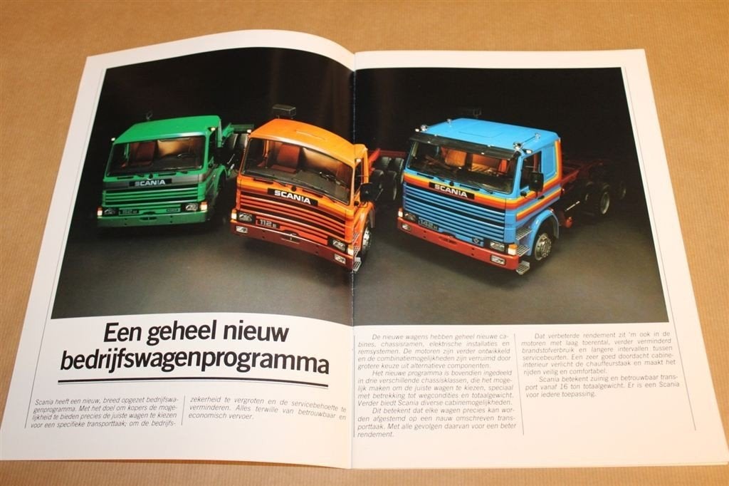 Scania reclame-uitgave vrachtwagens - Circa 1980, Ophalen of Verzenden, Zo goed als nieuw, Tractor en Landbouw