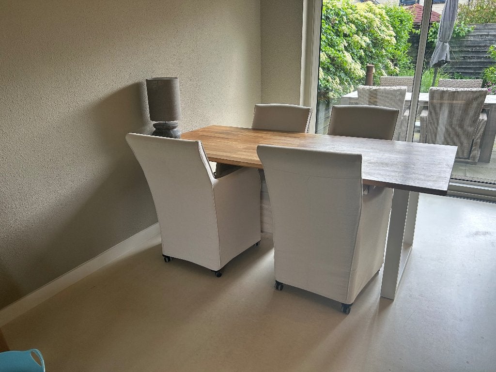 Eethoek, eetkamerstoelen, keukentafel, Ophalen, Gebruikt, 4 tot 6 stoelen