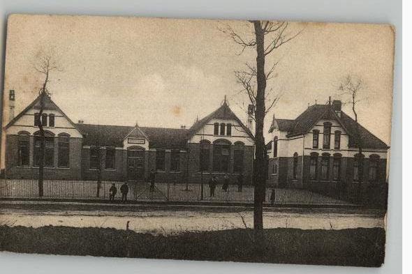 Welberg bij Steenbergen  lagere school, Verzamelen, Ansichtkaarten | Nederland, Ongelopen, Noord-Brabant, 1920 tot 1940, Verzenden
