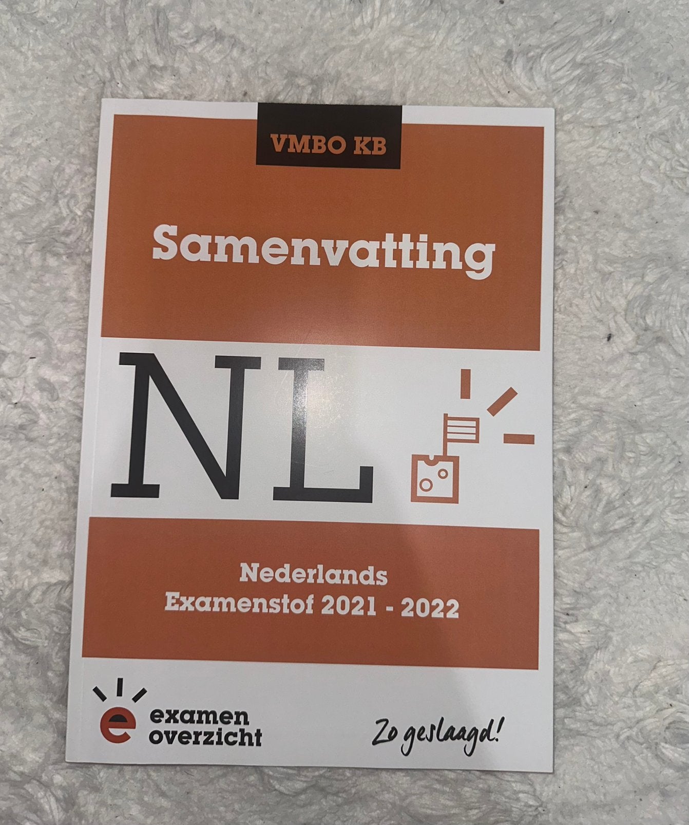 ExamenOverzicht Samenvatting Nederlands – VMBO KB 2021-2022, Boeken, Schoolboeken, Ophalen of Verzenden, Zo goed als nieuw, VMBO