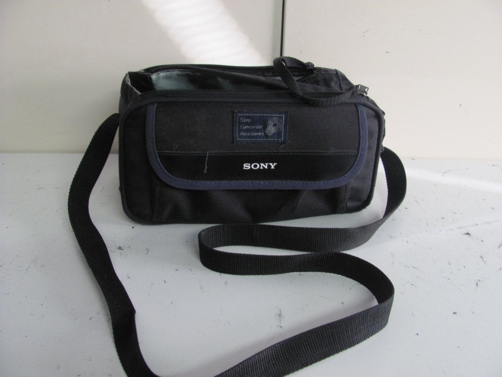 Sony camcordertas met voorvak en afsluitbaar, Ophalen of Verzenden, Zo goed als nieuw, Zwart, Sony