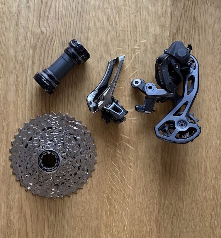 Shimano GRX RX820 2x12-speed Aandrijving, Fietsen en Brommers, Fietsonderdelen, Ophalen of Verzenden, Zo goed als nieuw