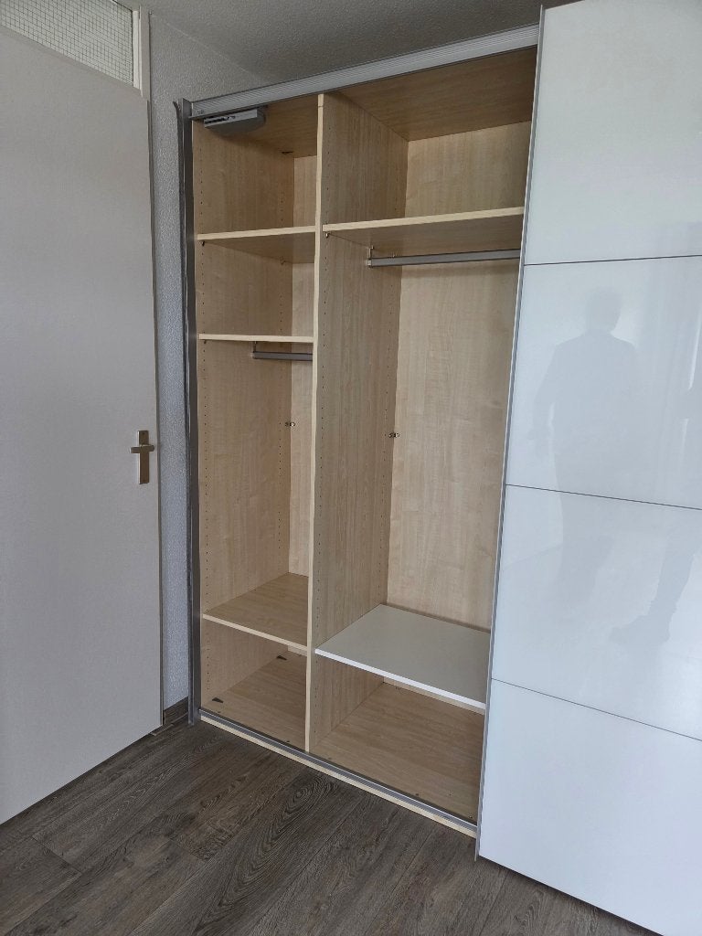 slaapkamer kast, Ophalen, Gebruikt, Met plank(en), 200 cm of meer