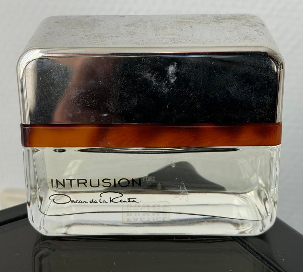 OSCAR DE LA RENTA INTRUSION FACTICE DUMMY PERFUME, Verzamelen, Ophalen of Verzenden, Zo goed als nieuw, Miniatuur