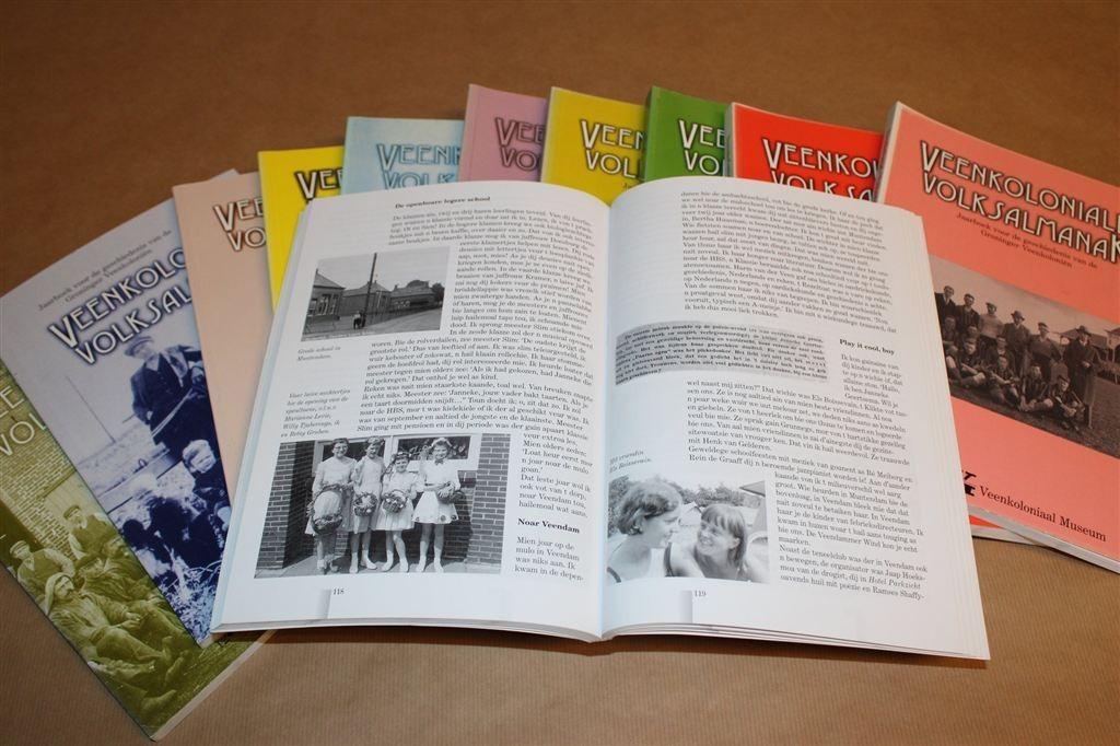11x Veenkoloniale Volksalmanak 2000-2010 — Nummers 12-22, Ophalen of Verzenden, Zo goed als nieuw