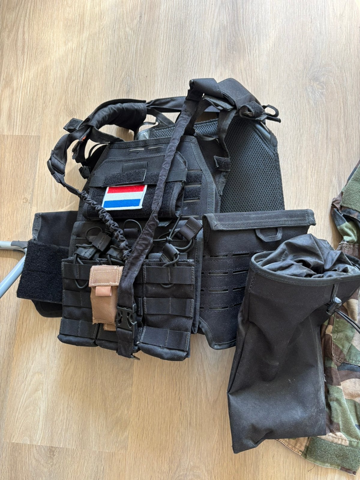 Reaper Plate Carrier - zwart, Sport en Fitness, Ophalen, Zo goed als nieuw