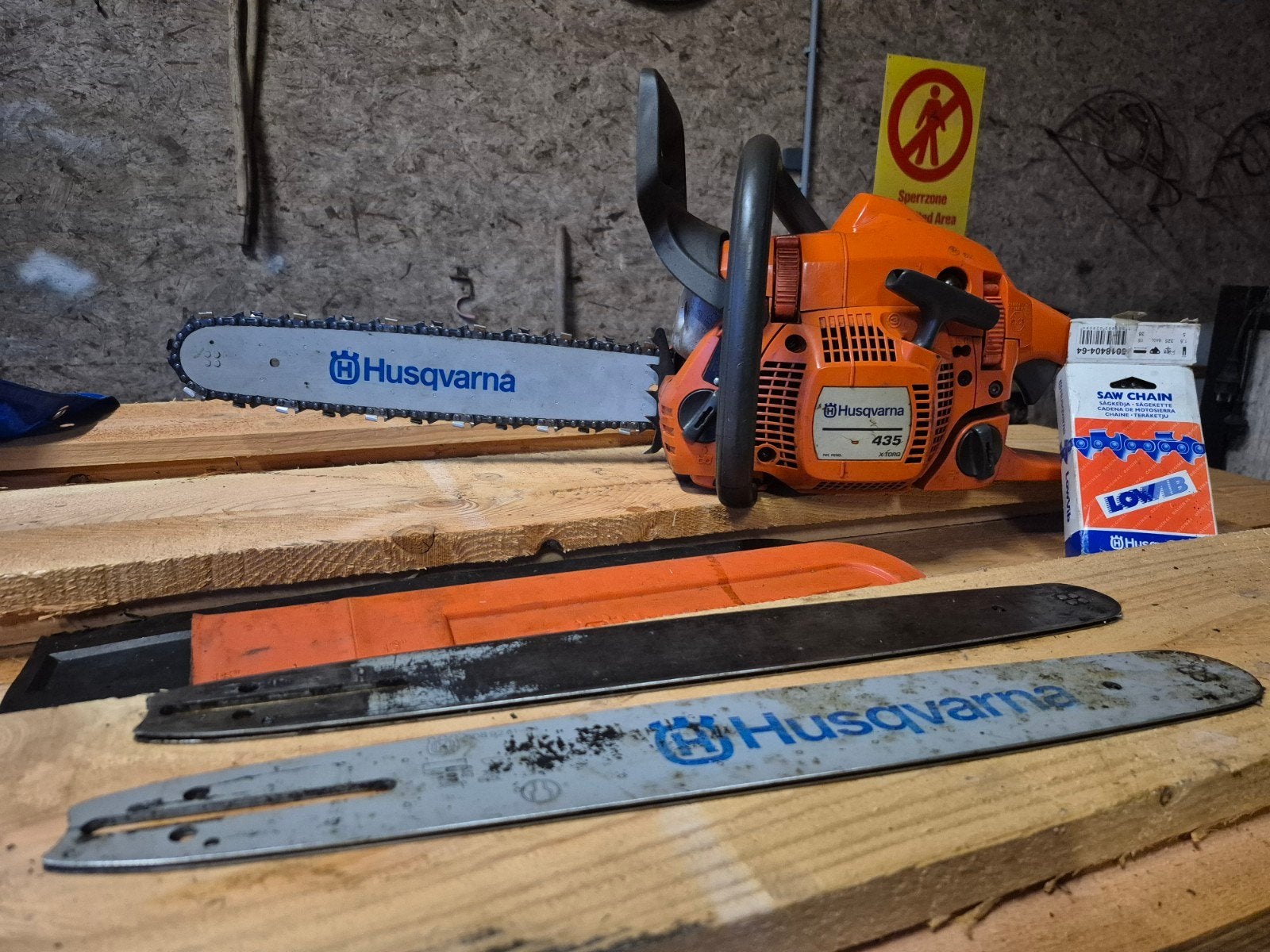 Husqvarna 435 Kettingzaag met nieuw tandwiel, blad, ketting, Ophalen, Gebruikt, 70 mm of meer, Kettingzaag