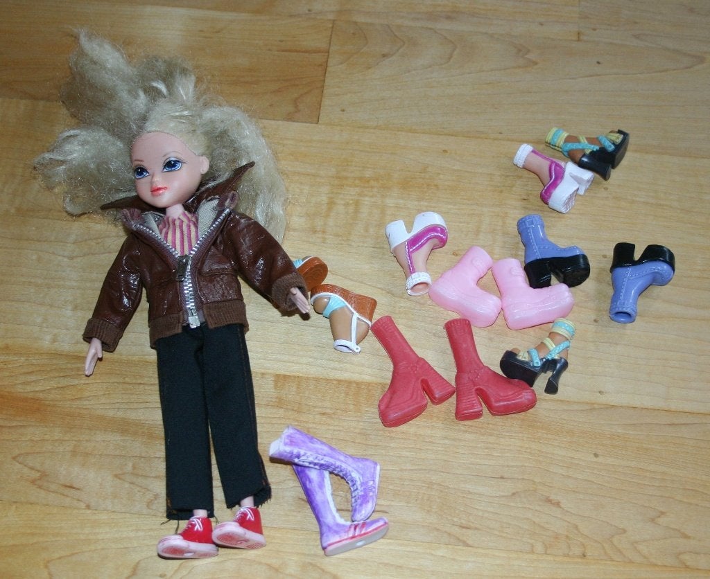 Pop met veel schoentjes, Ophalen of Verzenden, Gebruikt, Babypop