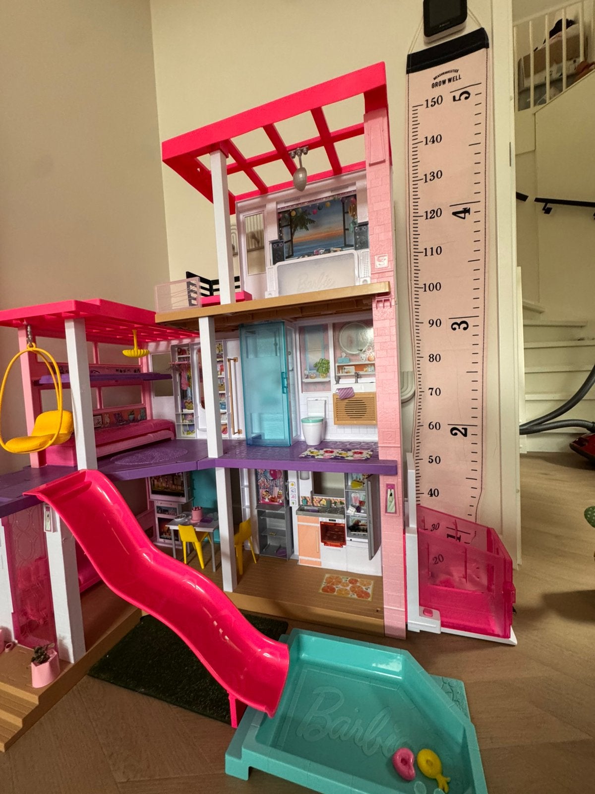 Barbie Droomhuis Poppenhuis, Ophalen, Zo goed als nieuw, Toebehoren