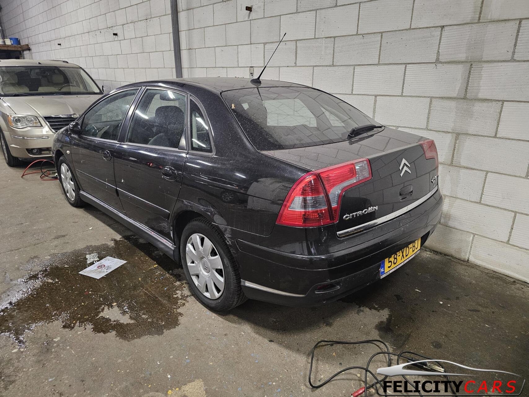 Citroen C5 2.0-16V Caractère, Auto's, Citroën, 4 cilinders, Zwart, Origineel Nederlands, Bedrijf