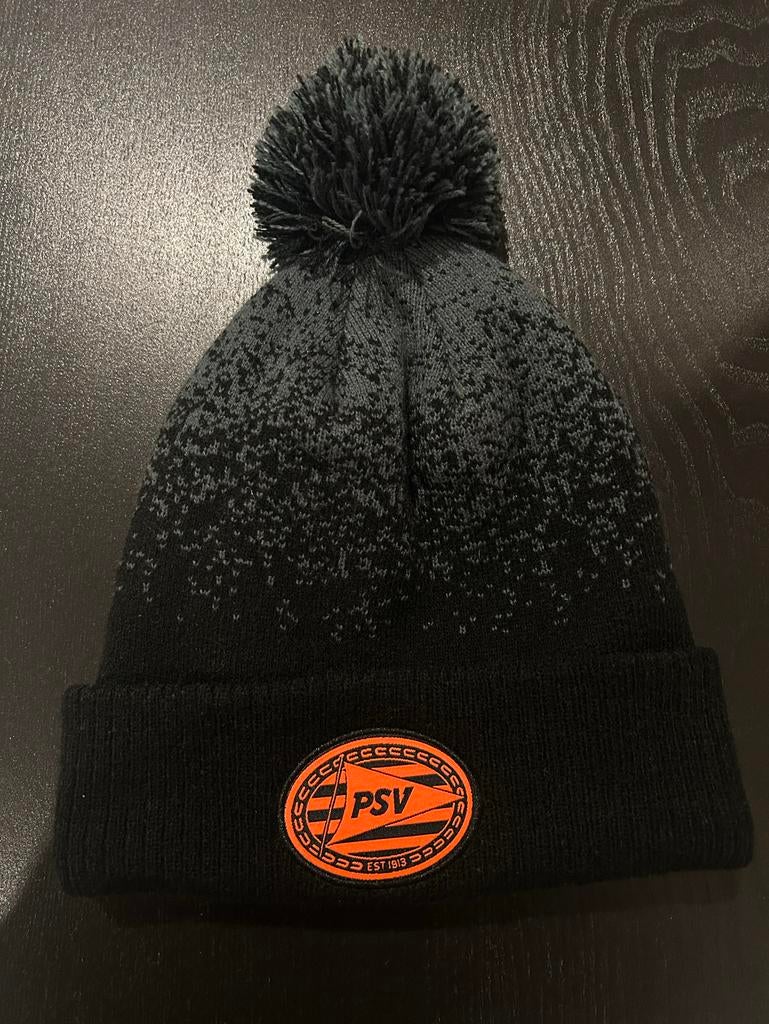 PSV Muts met pompon - Zwart/Grijs, Ophalen of Verzenden, Nieuw, One size fits all, Hoed