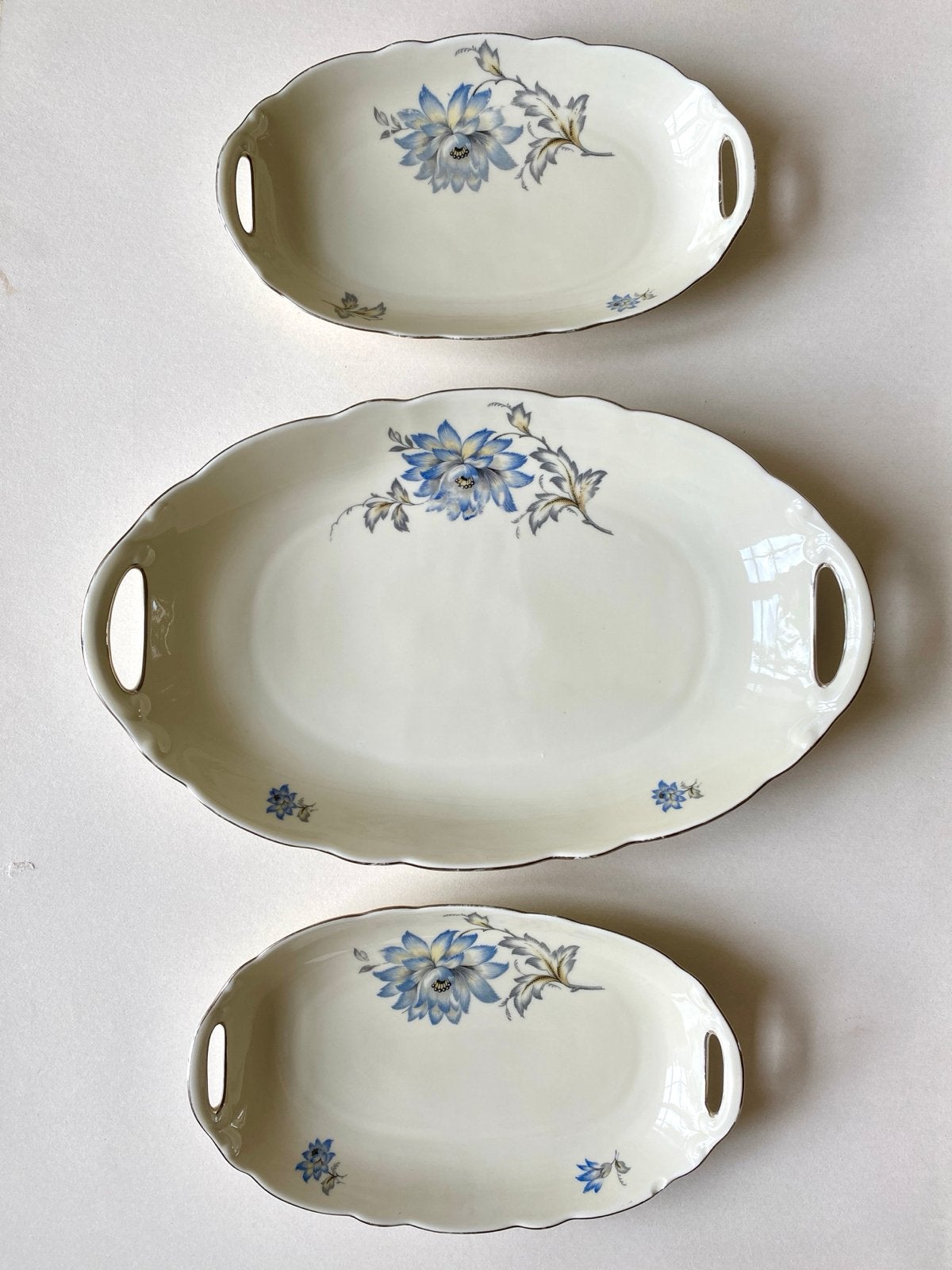 C.T. Tielsch Altwasser Schalen Set - 3 Stuks met Bloemmotief, Antiek en Kunst, Ophalen