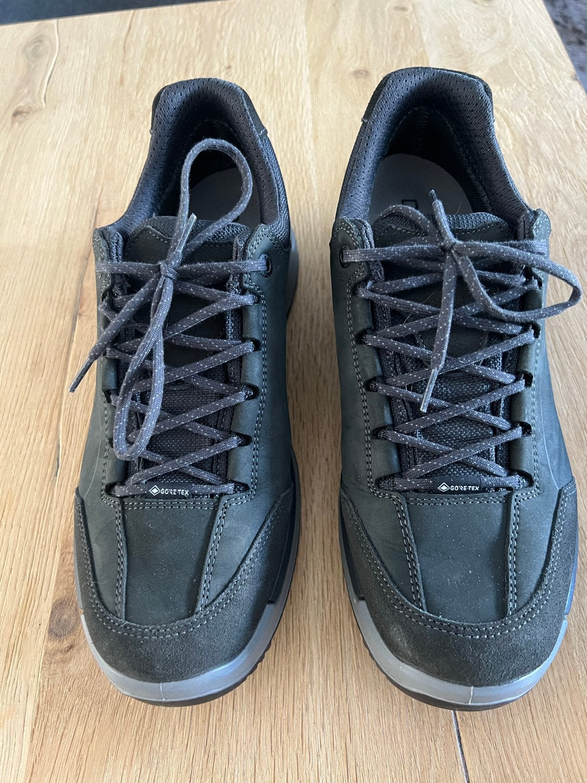 Lowa Bellagio GTX LO wandelschoenen - Maat 45, Ophalen, Nieuw, Schoenen
