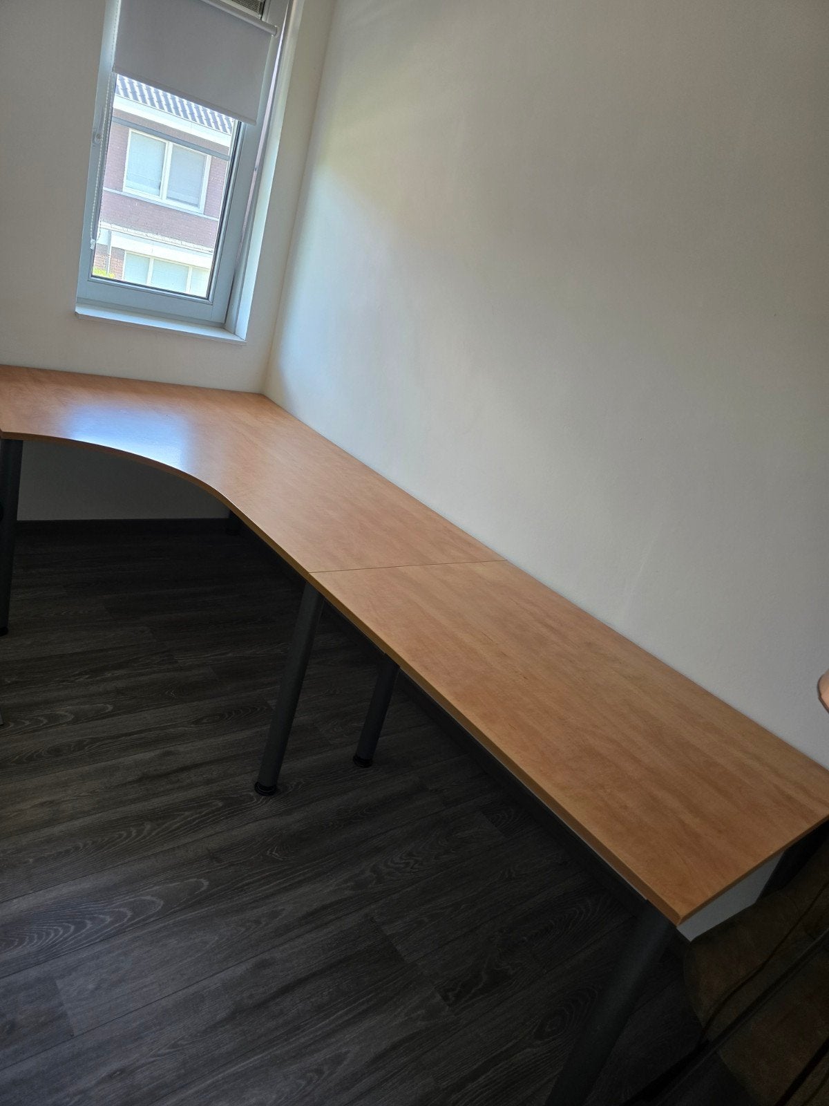 Ruim Hoekbureau / Werktafel - 3 meter lang, Gebruikt, In hoogte verstelbaar, 300 cm, Hoekbureau