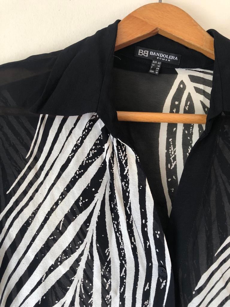 Bandolera Zwart-Wit Blouse met Palmbladprint, Ophalen of Verzenden, Zo goed als nieuw, Maat 38/40 (M), Zwart