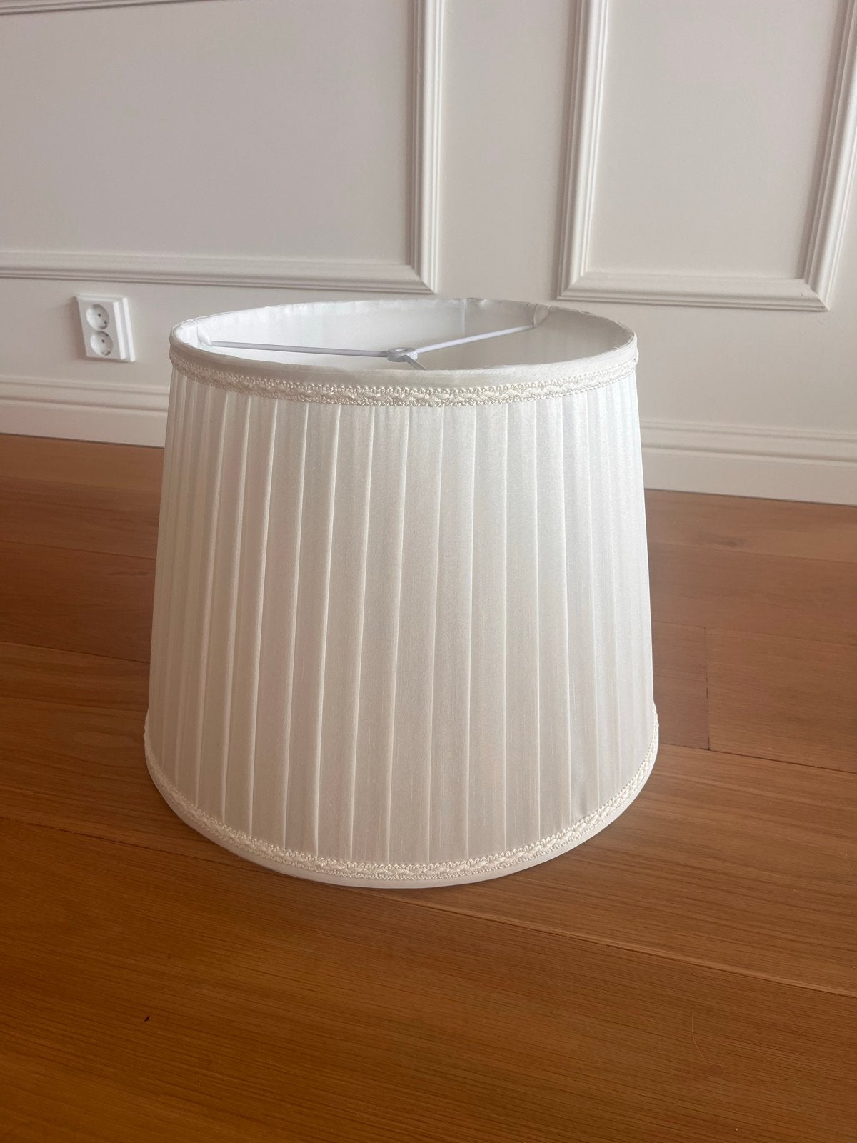 Witte plissé lampenkap, Ophalen of Verzenden, Nieuw, Wit, Rond