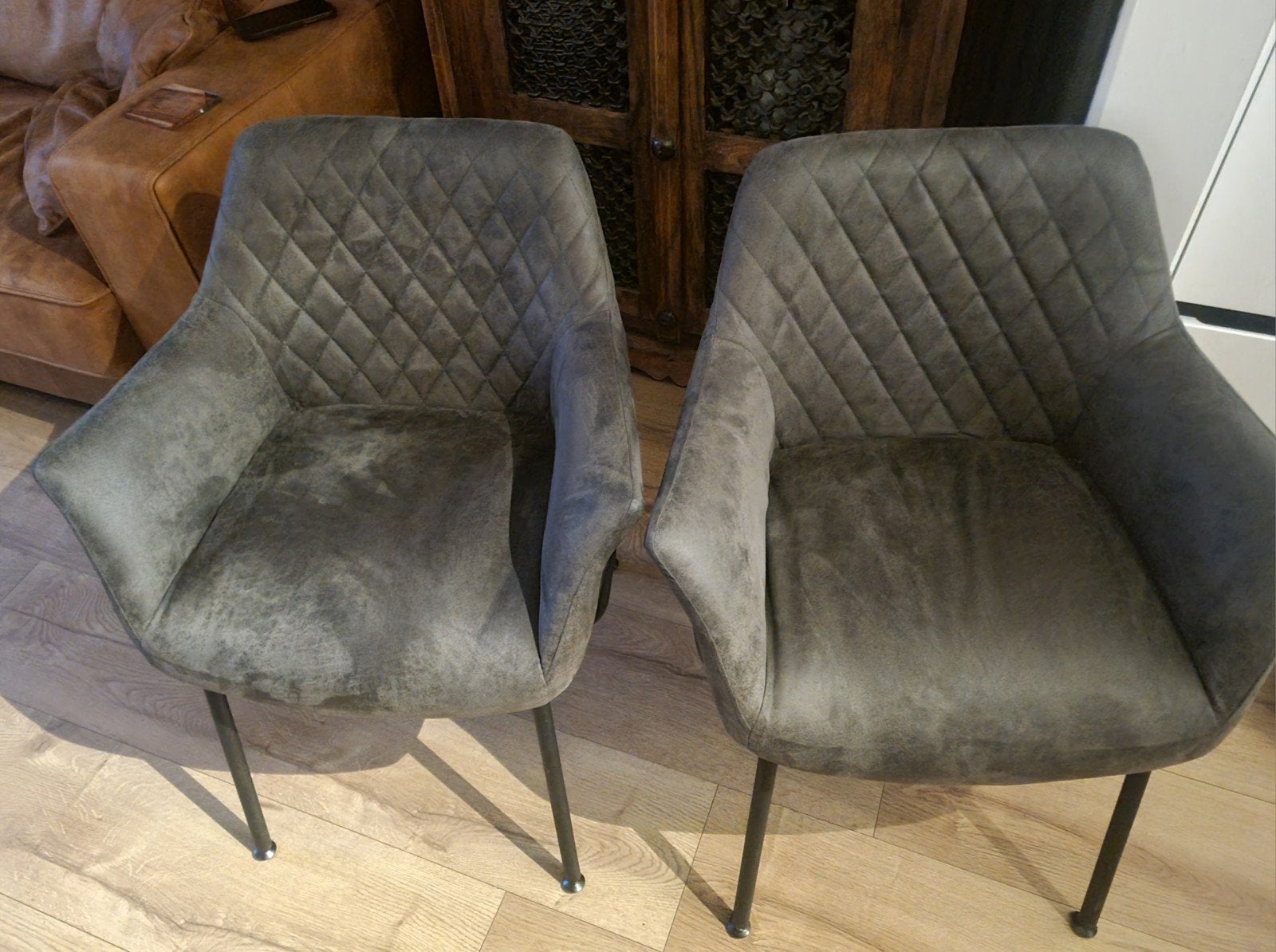 Set van 4 stoelen - Grijs, Huis en Inrichting, Ophalen, Gebruikt, Modern comfort, Vier