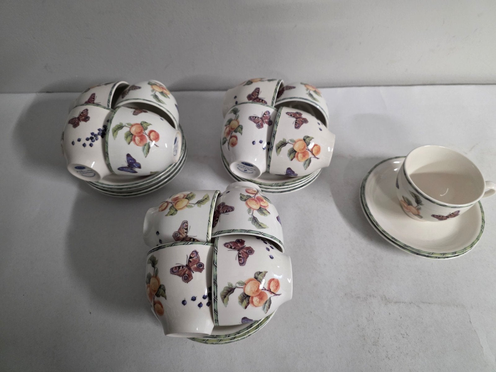 Janneke Brinkman servies  nieuw, Ophalen of Verzenden, Zo goed als nieuw, Overige stijlen, Kop(pen) en/of Schotel(s)
