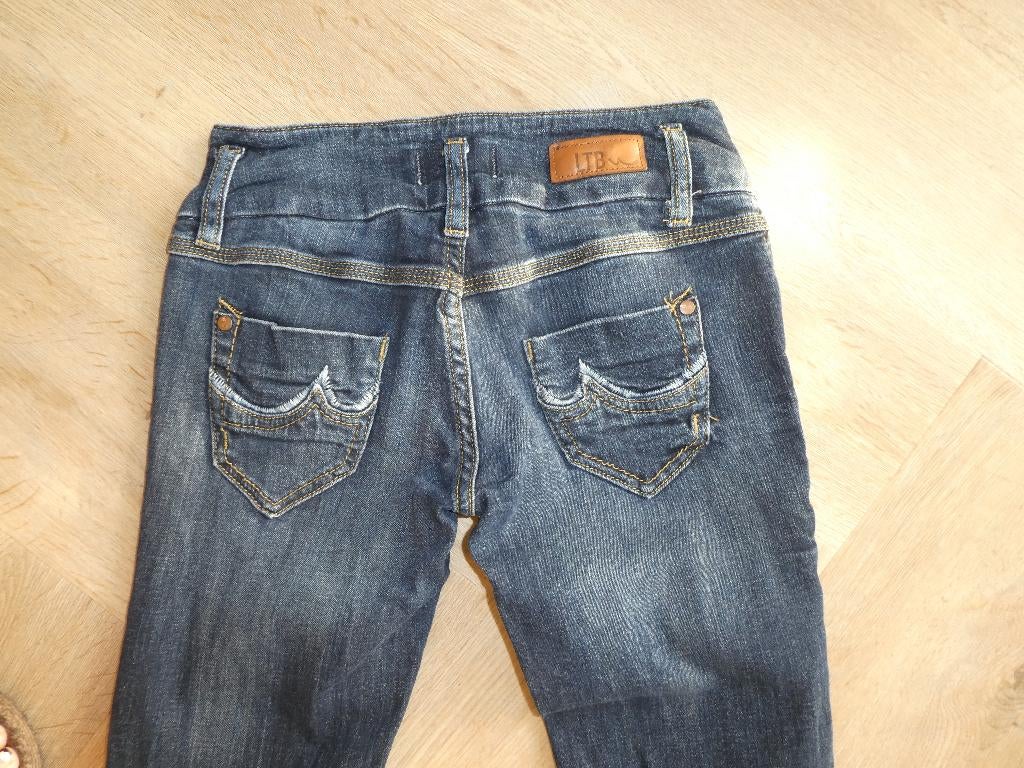 LTB Jonquil Mid Rise Straight spijkerbroek maat 25-30, Zo goed als nieuw, LTB, W27 (confectie 34) of kleiner, Verzenden