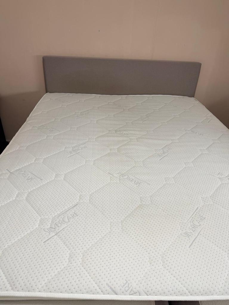 Te koop tweepersoonsbed, Huis en Inrichting, Slaapkamer | Bedden, Gebruikt, Tweepersoons, Ophalen of Verzenden, 180 cm