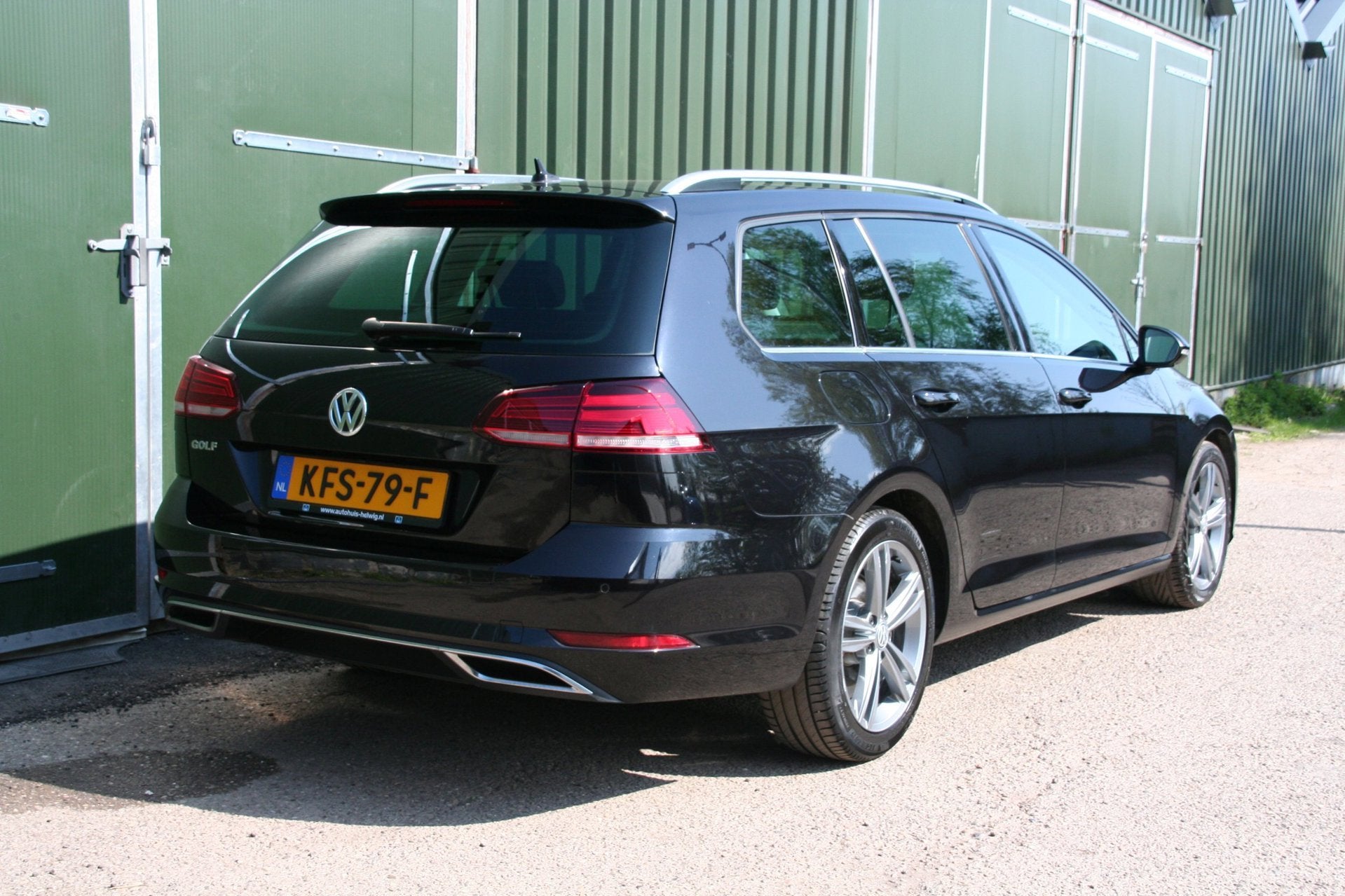 Volkswagen GOLF 1.5 TSI HIGHLINE R-LINE SPORT LEER PANORAMAD, 4 cilinders, 150 pk, Zwart, Leder