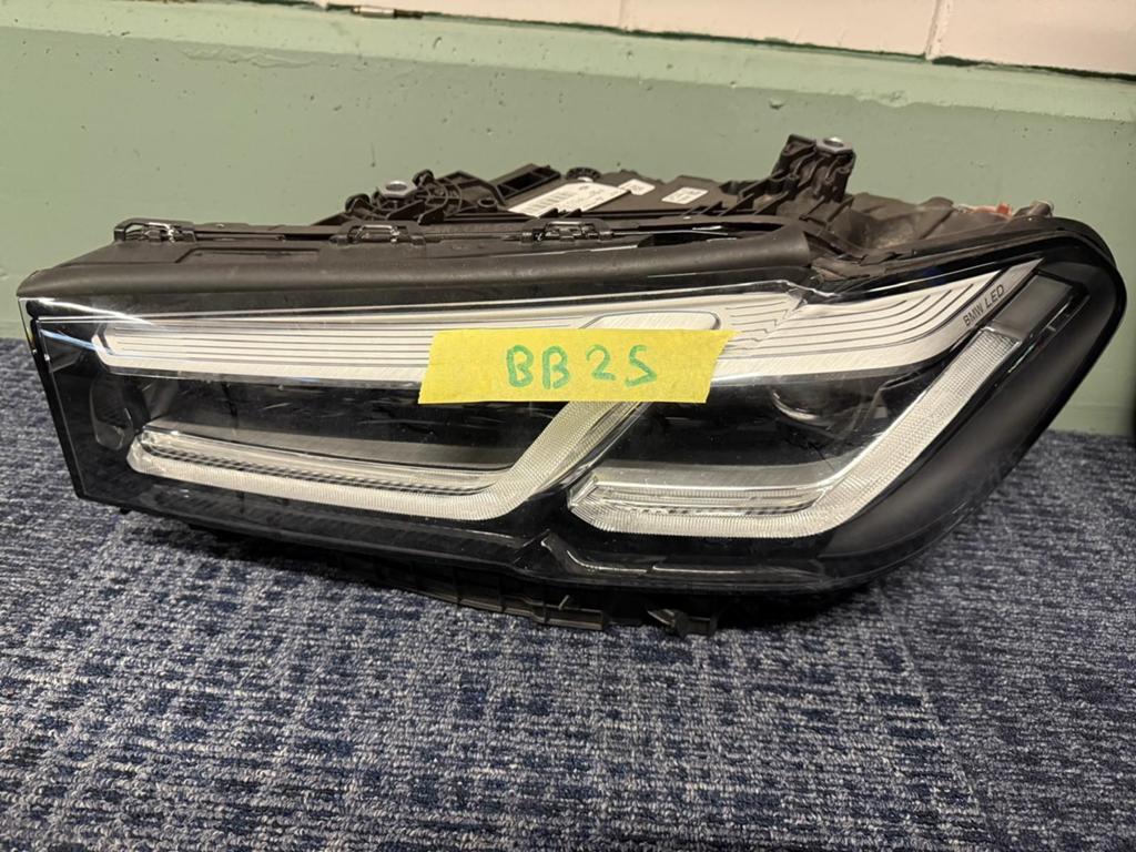 BMW 5 G30 G31 Koplamp, Gebruikt, -, -, Ophalen of Verzenden