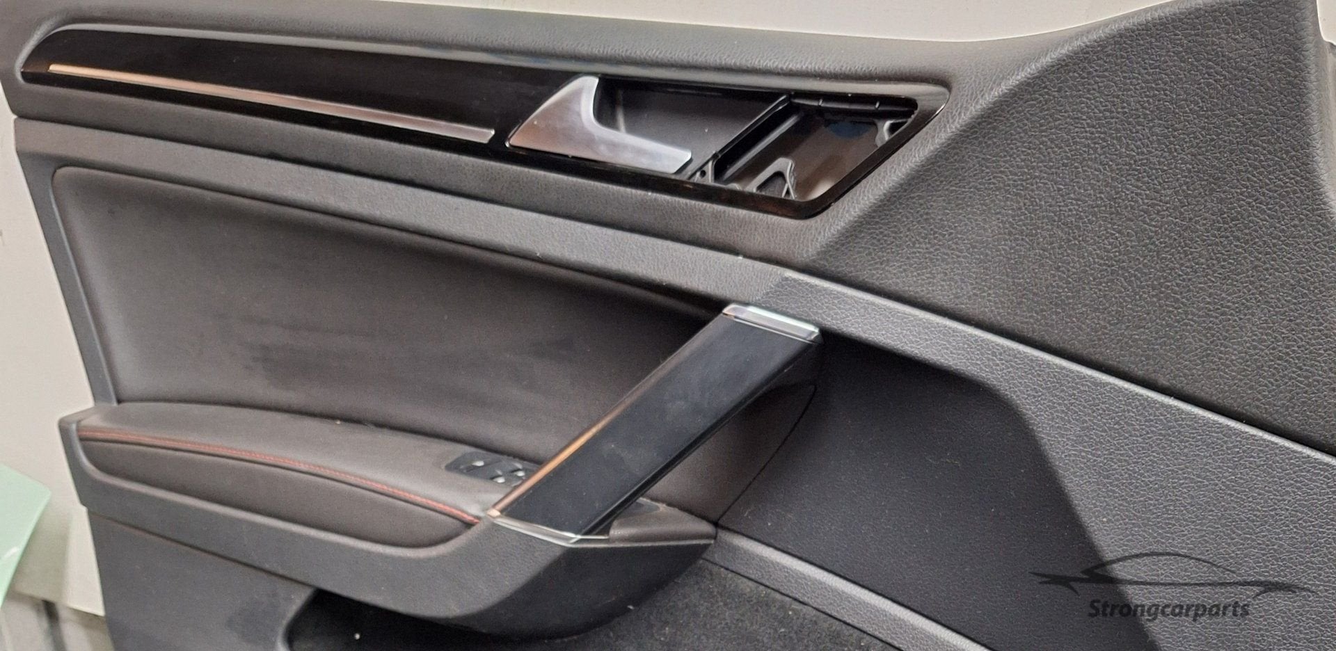 VW Golf VII 7 GTI deurpaneel set met rode stiksels leder 5D., Auto-onderdelen, Gebruikt, -, Volkswagen, -