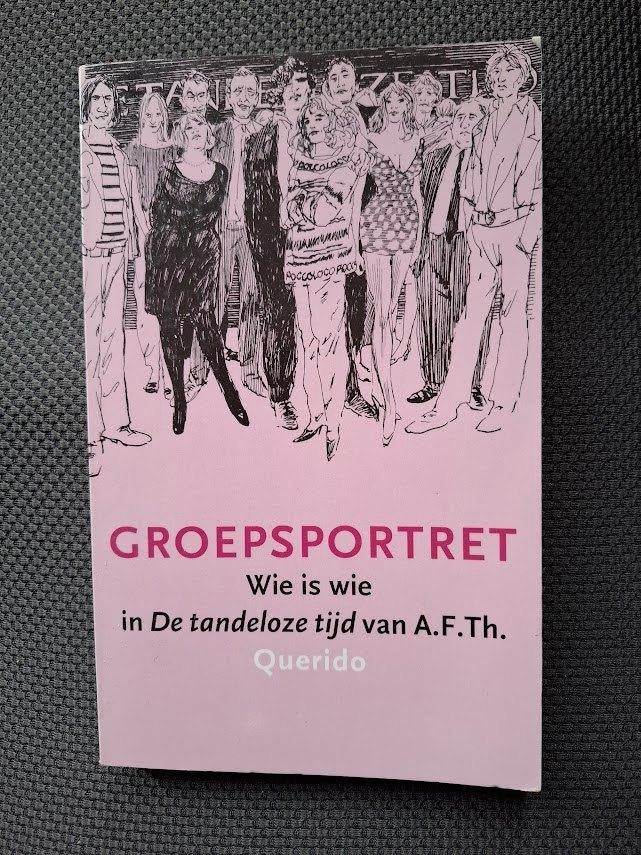 Brands, Mertens (samenst.) - Groepsportret De Tandeloze tijd, Boeken, Ophalen of Verzenden, Gelezen, Nederland