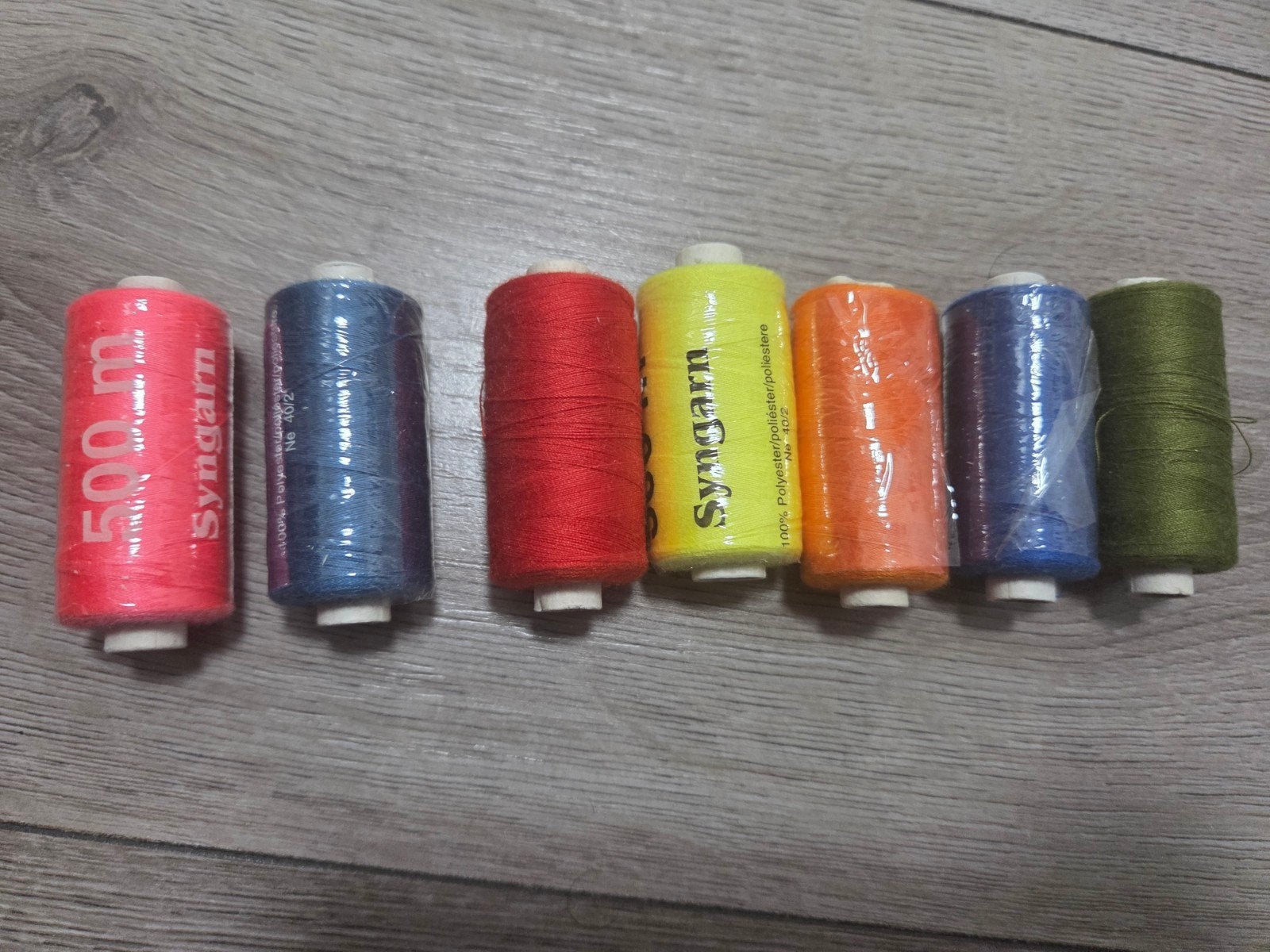 naaigaren, diverse kleuren, 500m, Ophalen of Verzenden, Nieuw, Garen of Naald(en)