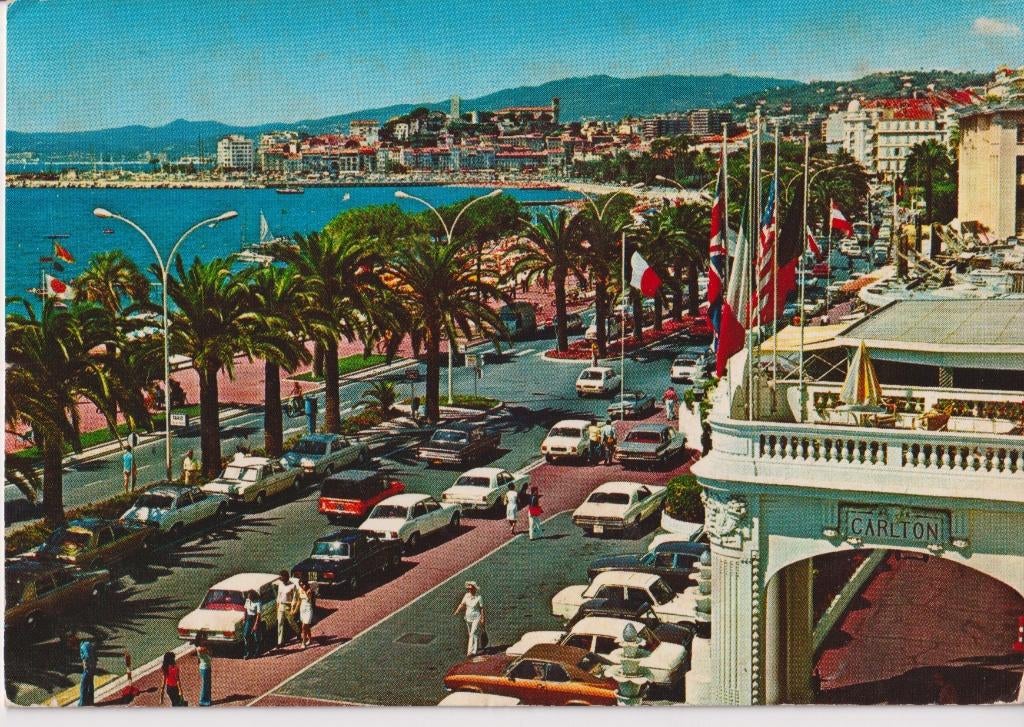 Frankrijk, Cannes met auto's, Renault Rodeo, Fiat 850 Racer, Verzamelen, Ansichtkaarten | Buitenland, Gelopen, Frankrijk, 1960 tot 1980