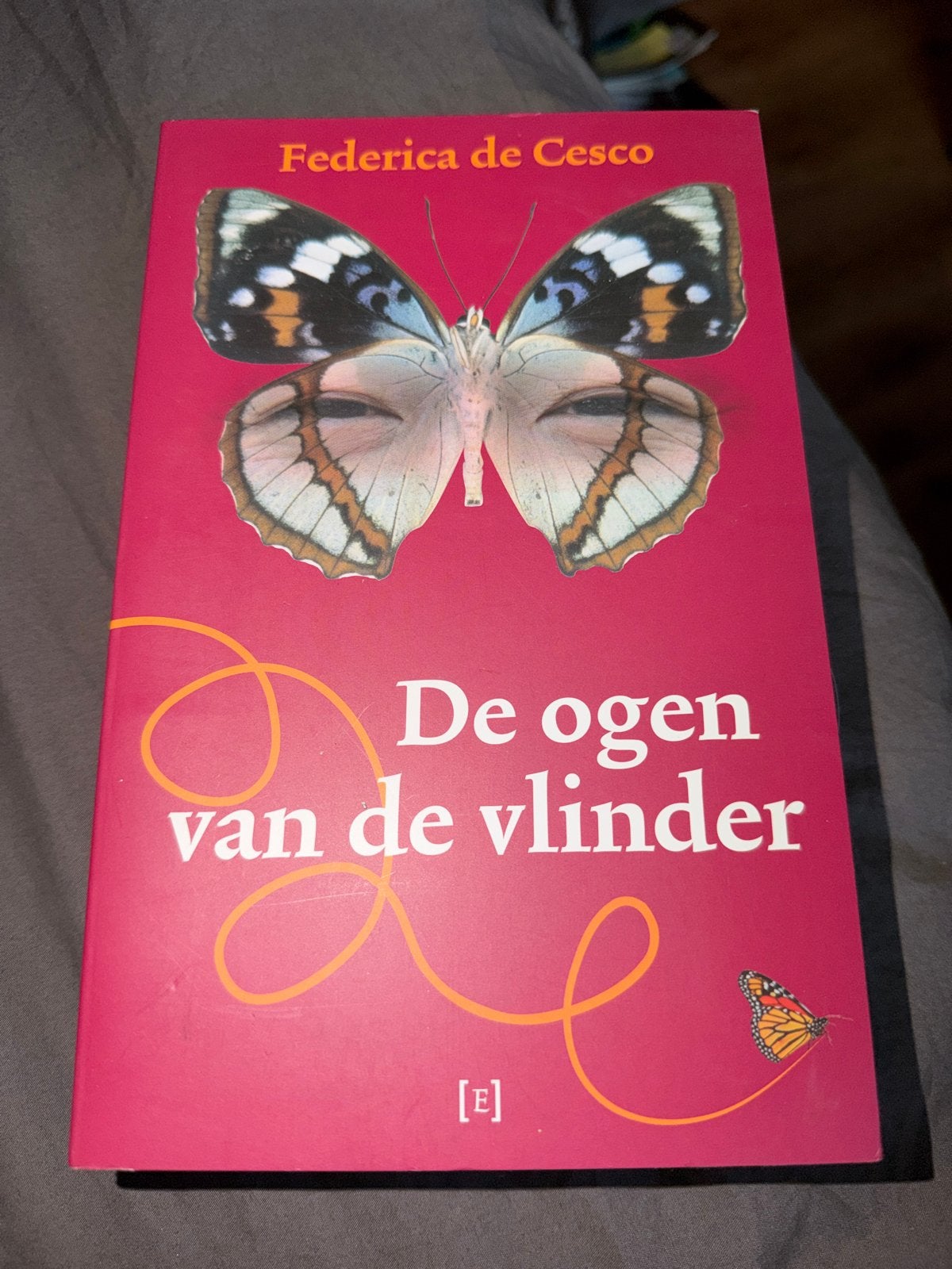S7.   F. de Cesco - De ogen van de vlinder, Verzenden, Zo goed als nieuw, F. de Cesco
