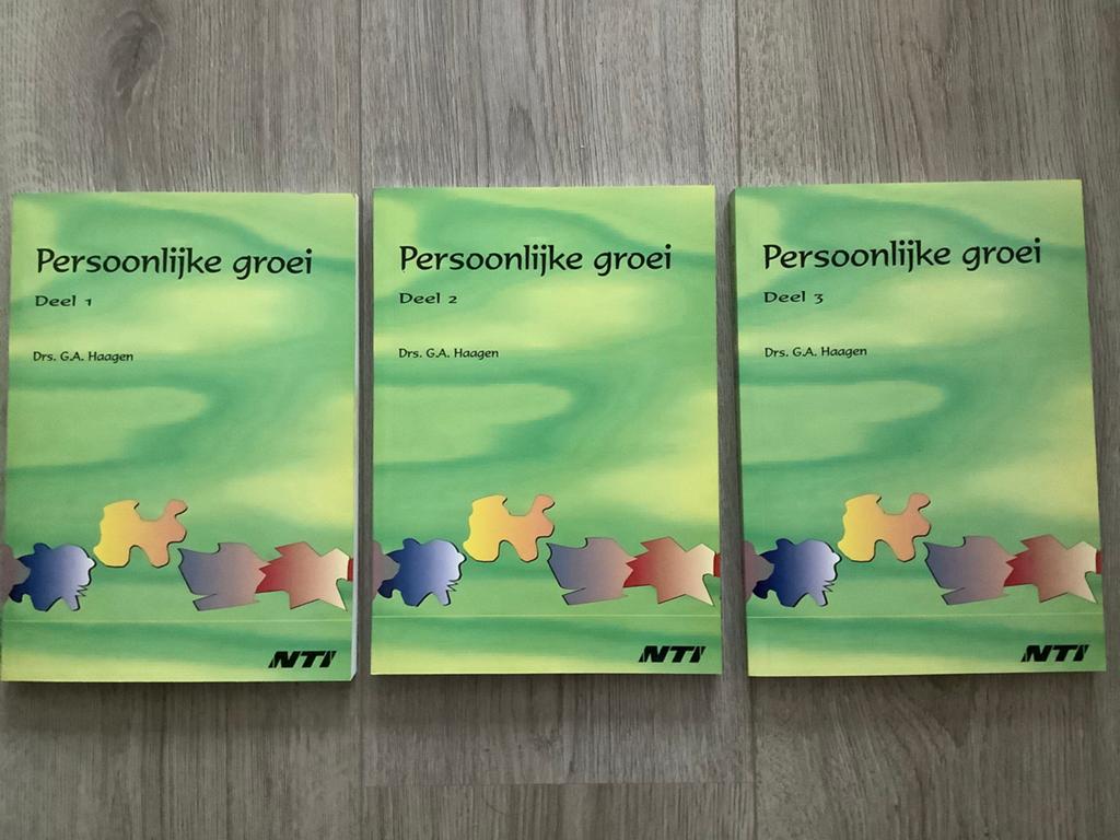 Persoonlijke Groei - Drs. G.A. Haagen (3 delen), Ophalen of Verzenden, Gamma, Gelezen, Overige niveaus