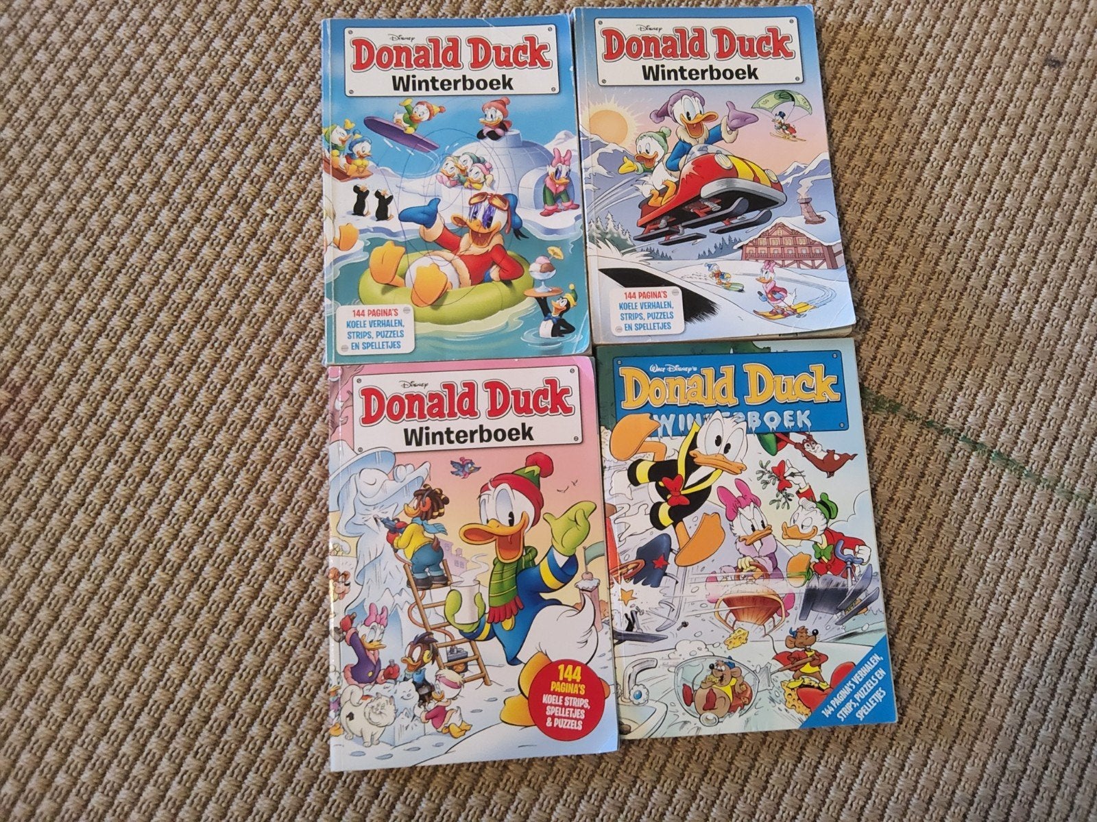 Donald Duck WinterBoeken, Boeken, Gelezen, Ophalen of Verzenden, Walt Disney  Donald duck, Meerdere stripboeken