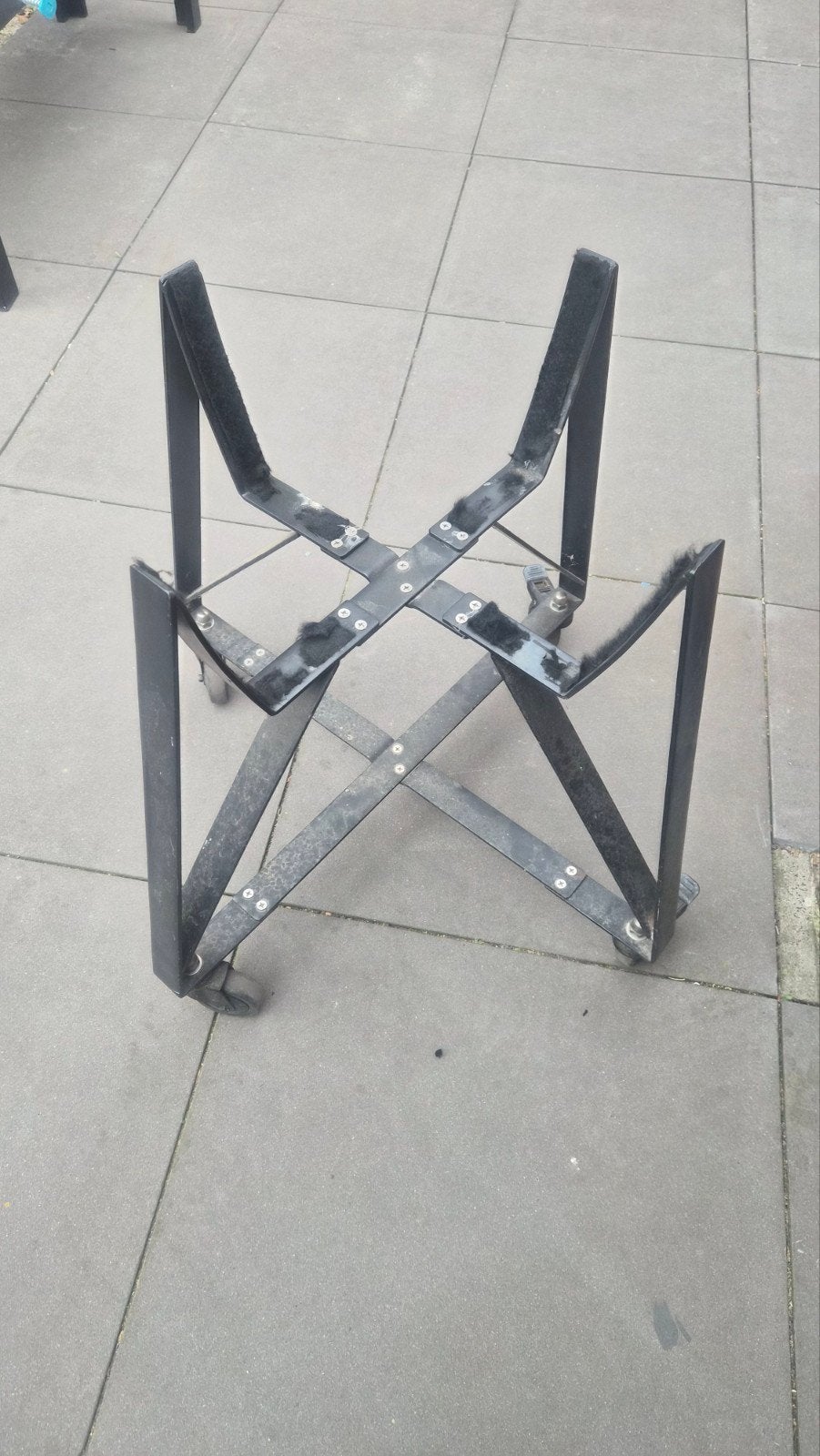 verrijdbare bbq standaard, Ophalen, Gebruikt