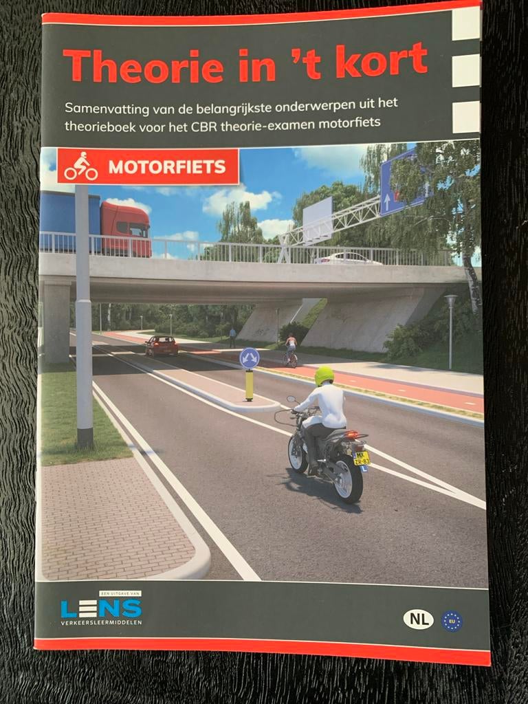 Motorfiets theorieboeken CBR examen, Ophalen of Verzenden, Zo goed als nieuw