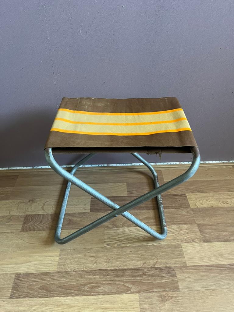 Retro campingkrukje / vintage voetenbankje, Ophalen of Verzenden, Zo goed als nieuw, Hout