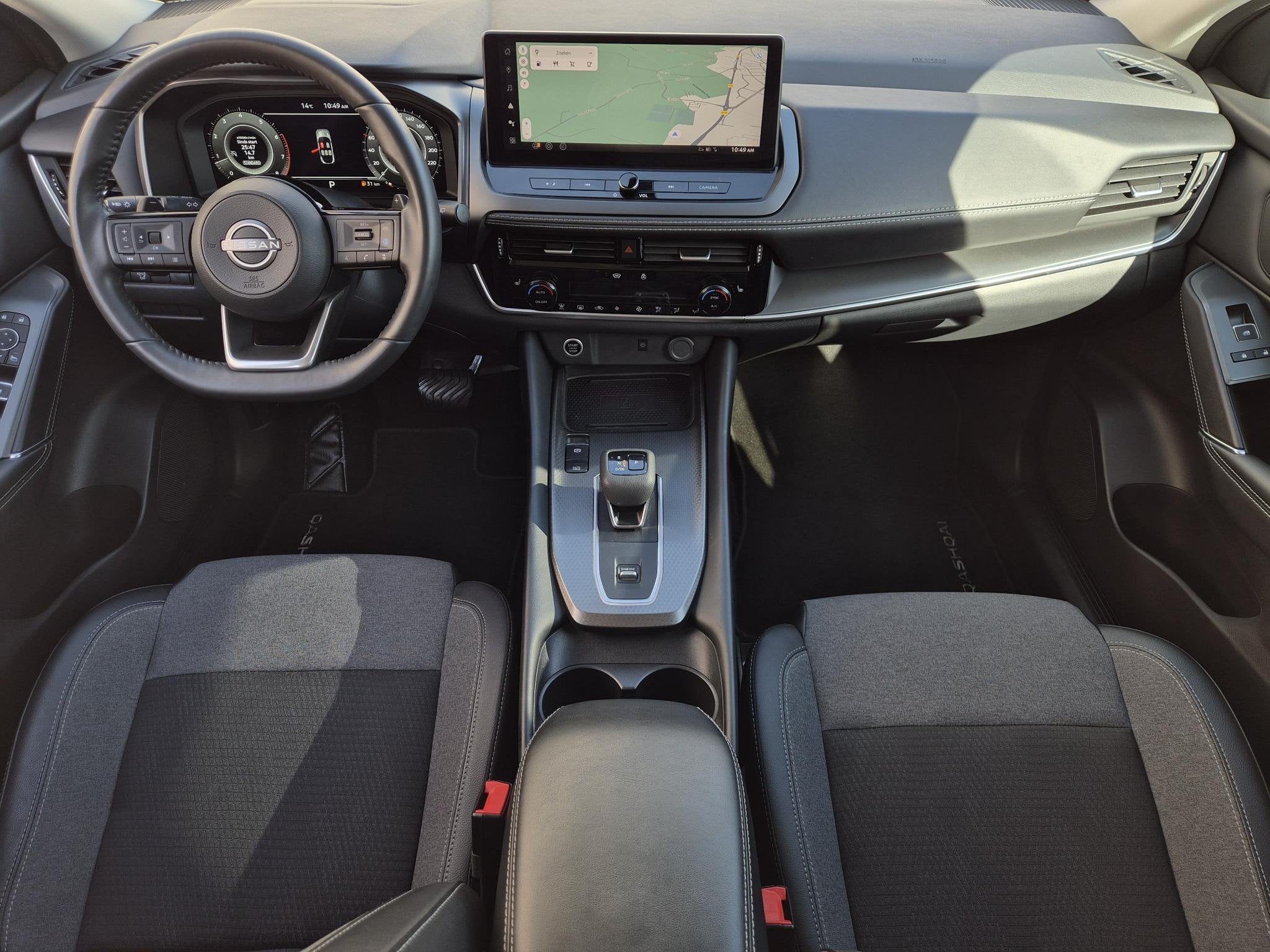 Nissan Qashqai 1.3 MHEV Xtronic N-Connecta / Facelift / Fabr, Dealer onderhouden, Stof, Euro 6, 4 cilinders