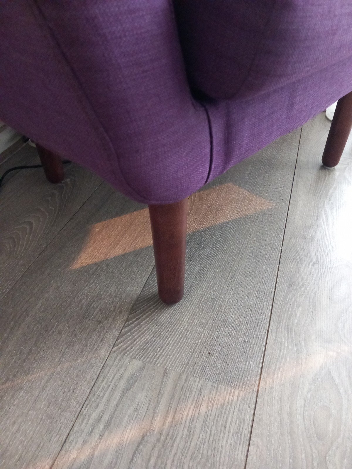 Paarse fauteuil met roze knopen, Ophalen, Modern, Retro, Gebruikt, 75 tot 100 cm