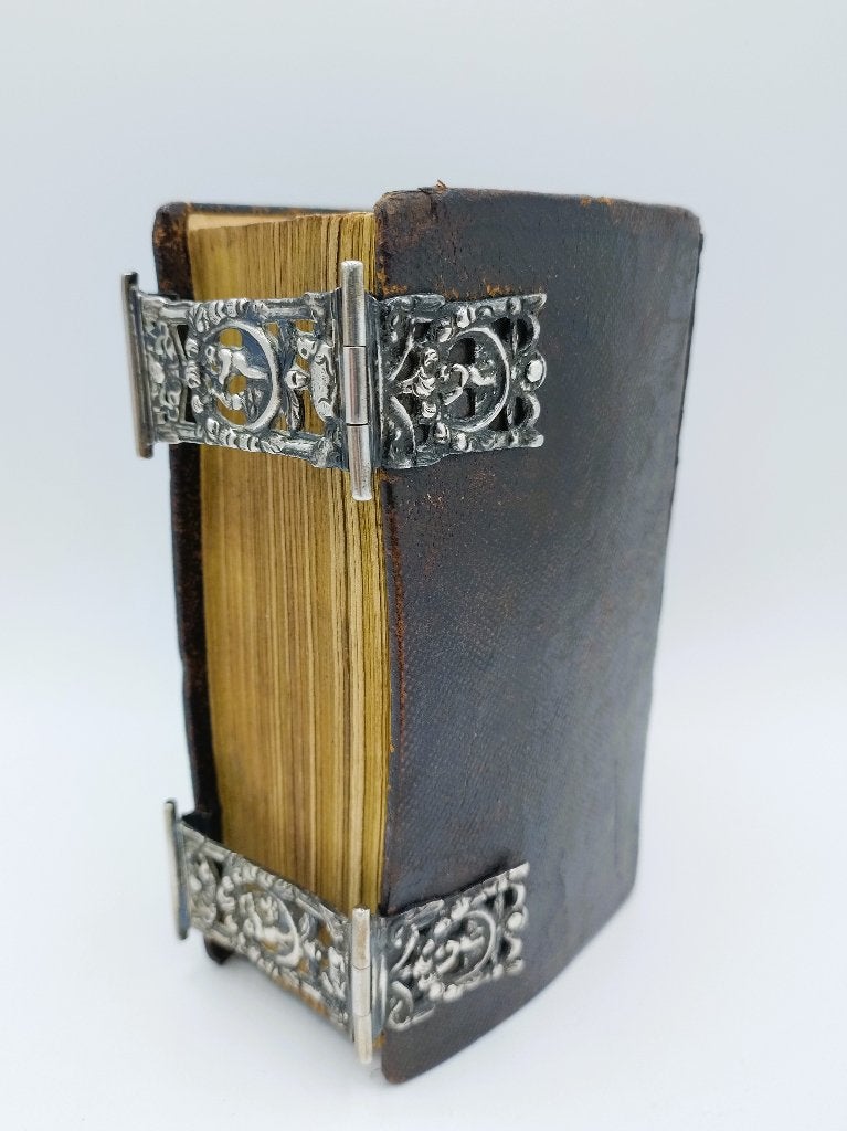 Bijbel met zilveren sloten, 1791 / 1818, Antiek en Kunst, Antiek | Boeken en Bijbels, Verzenden, Bijbel