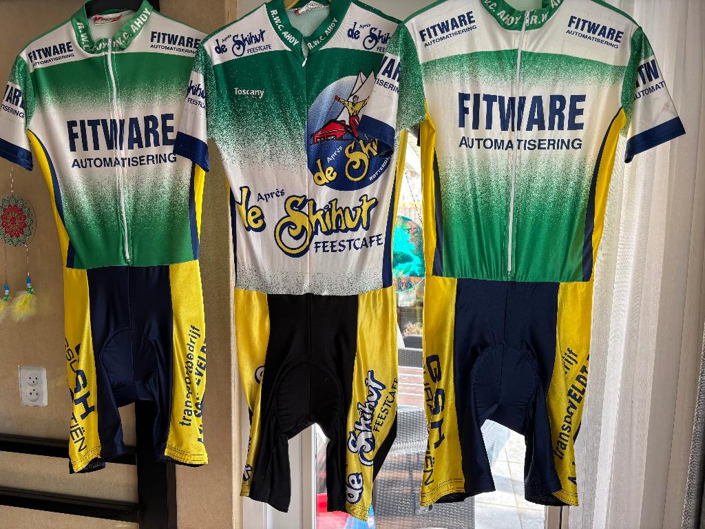 snelpak, Ophalen of Verzenden, Zo goed als nieuw, Overige maten, Bovenkleding