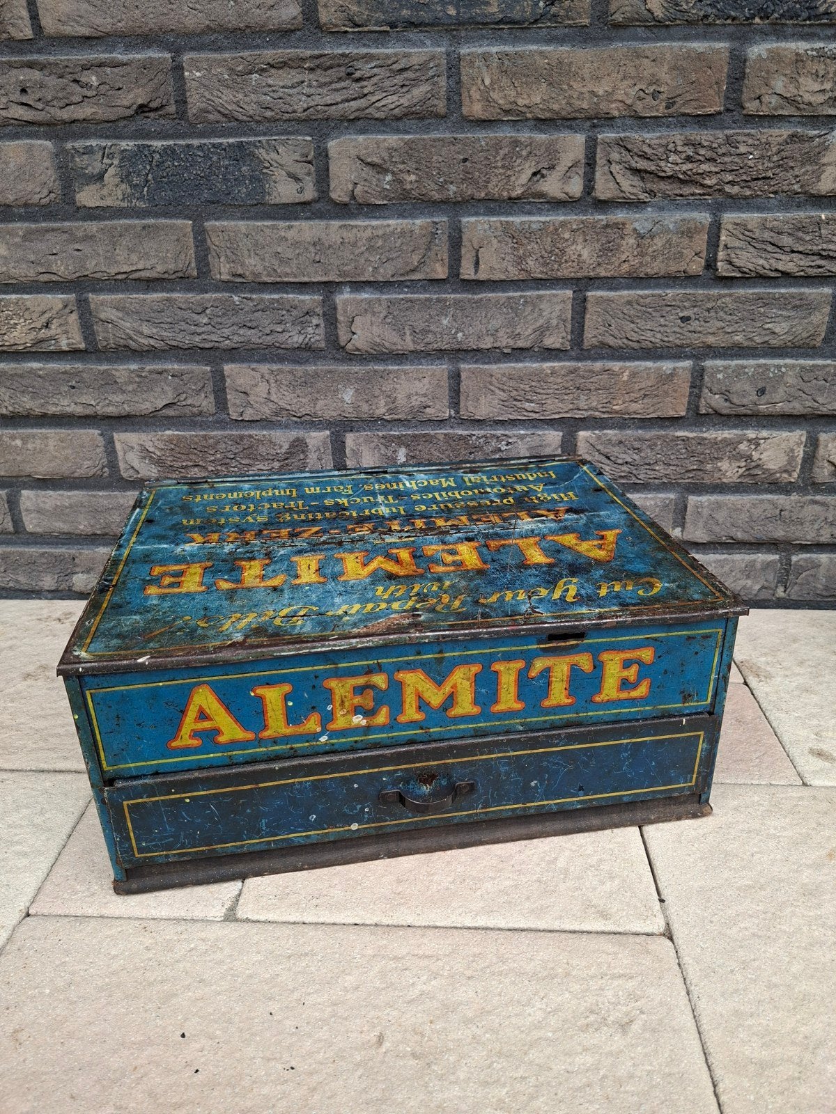 zeldzame ALEMITE onderdelen kist, Verzamelen, Blikken, Ophalen of Verzenden, Overige