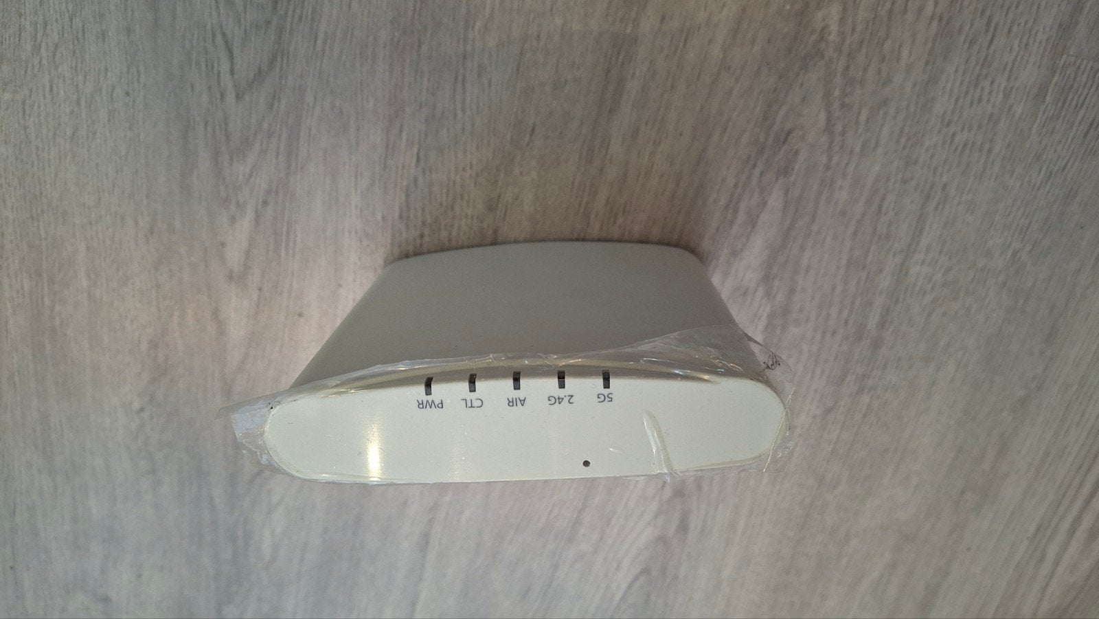 Access point Ruckus Zoneflex R310, Ophalen of Verzenden, Zo goed als nieuw, Onbekend