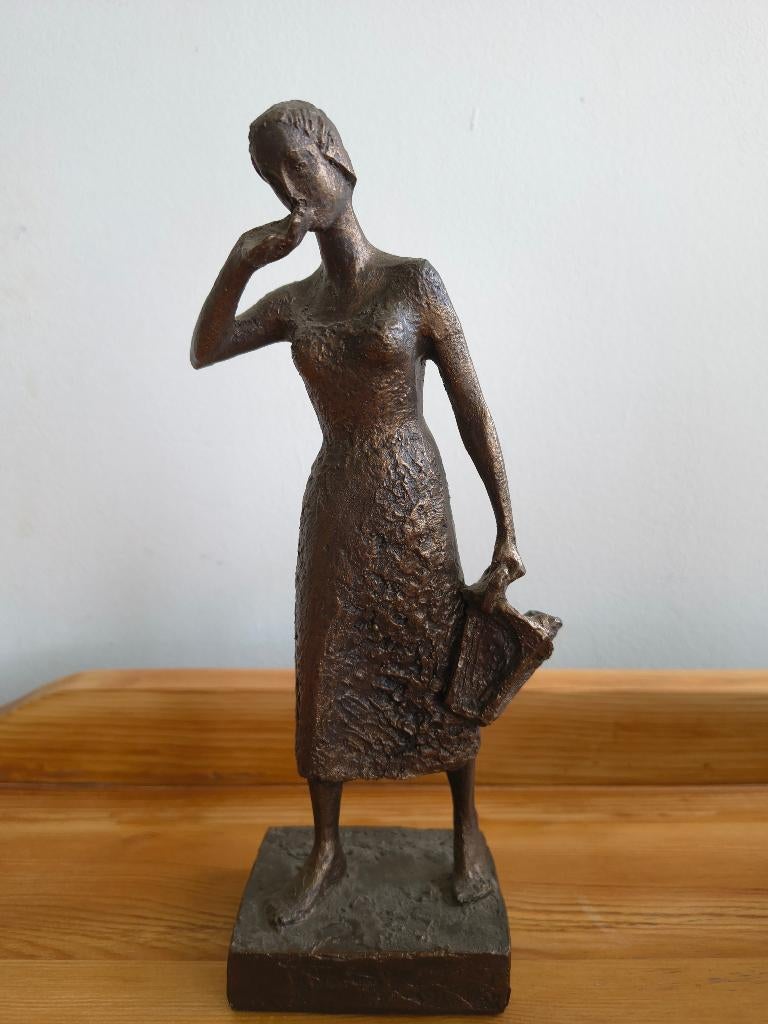 Brons Sculptuur: Mariken van Nieumeghen – Vera van Hasselt, Handgemaakt, Ophalen of Verzenden, 20 - 50 cm, Overige materialen