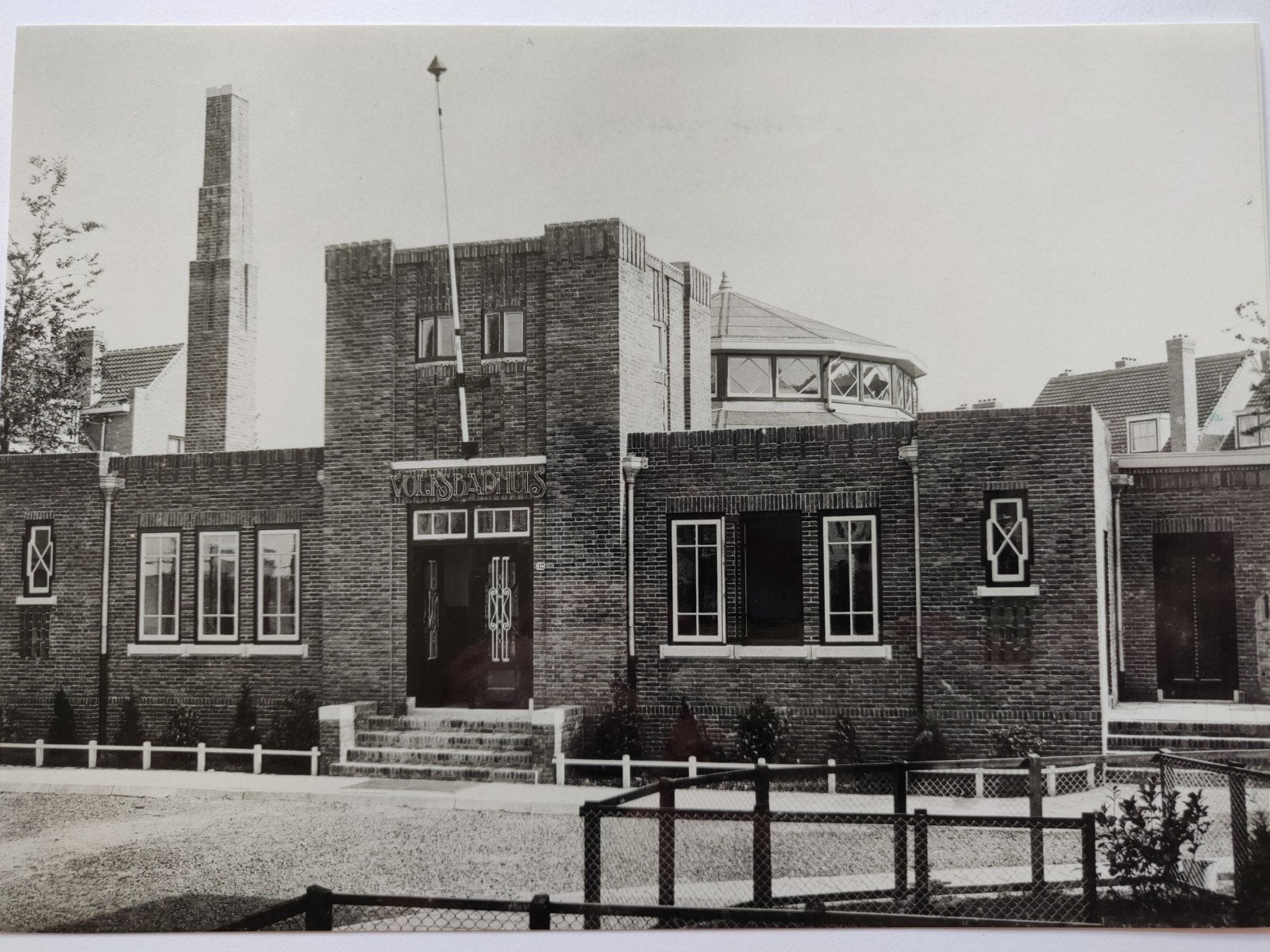 B498 Goeverneurstraat 23x17 cm, Verzamelen, Foto's en Prenten, Gebruikt, Overige onderwerpen, Voor 1940, Ophalen of Verzenden