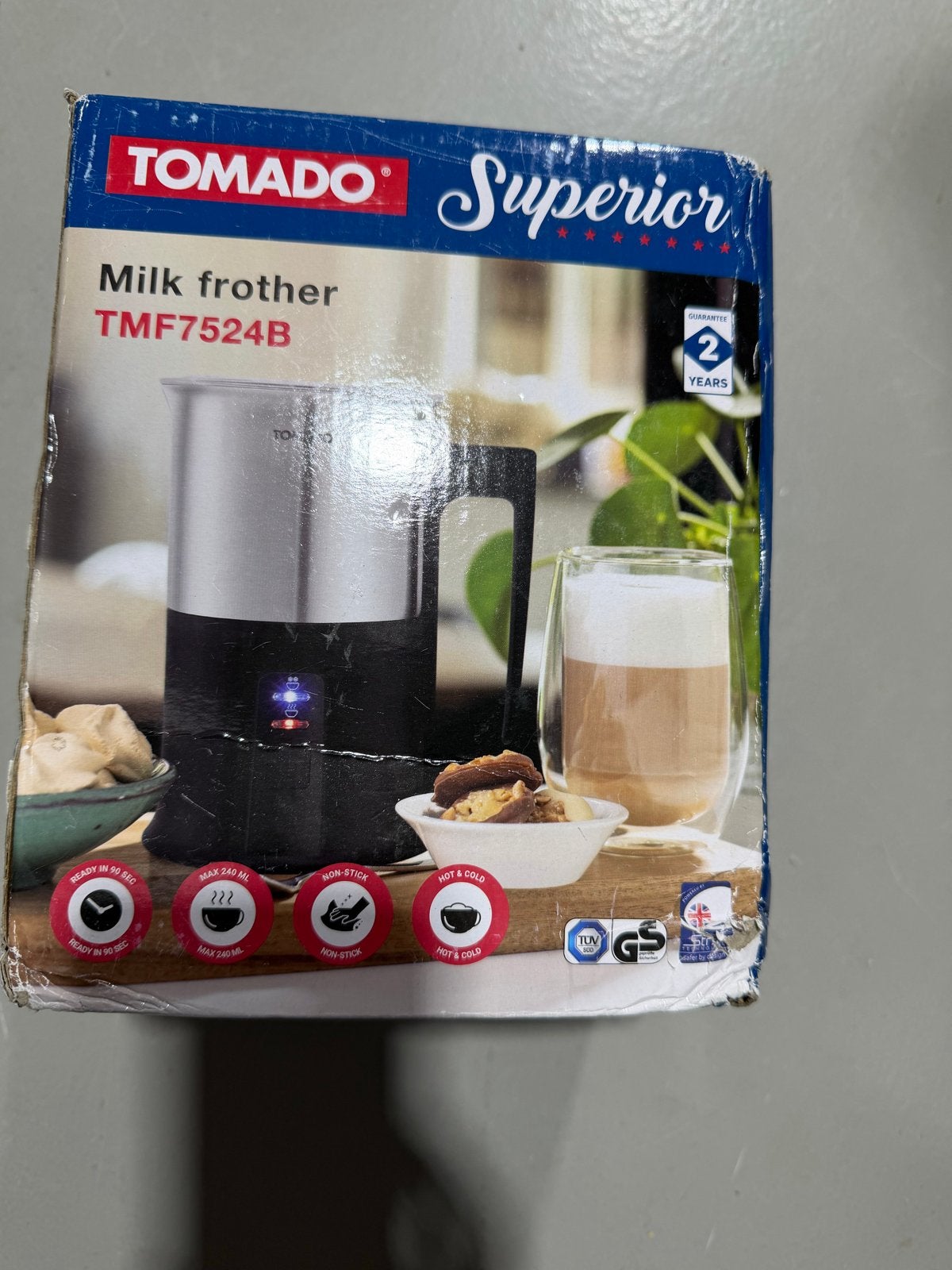 Tomado Superior TMF7524B Melkopschuimer, Ophalen of Verzenden, Nieuw, Elektrische melkopschuimer