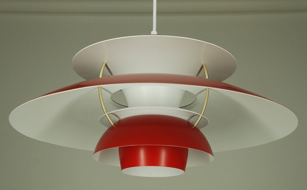 Louis Poulsen PH5 in bordeaux naar rood 445 euro, Huis en Inrichting, Lampen | Hanglampen, Vintage MCM, Nieuw, Vintage MCM, Ophalen of Verzenden