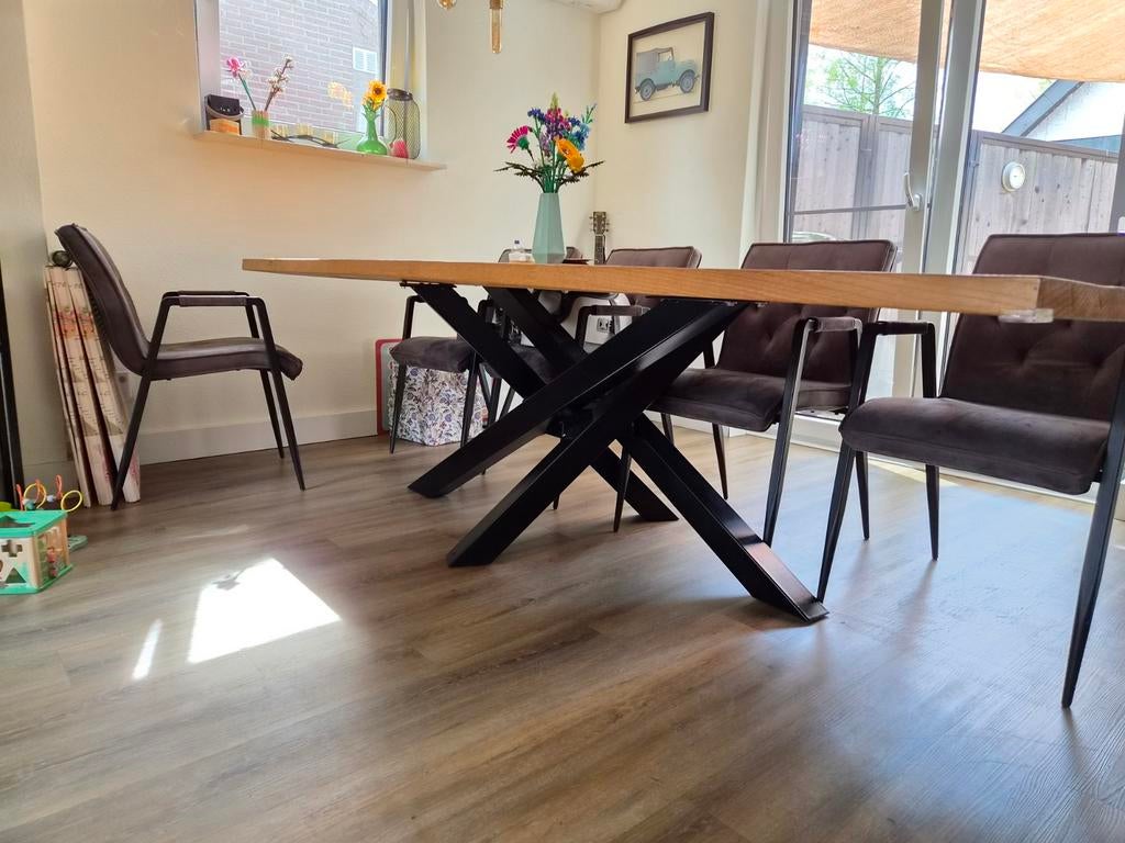 Eetkamertafel massief hout met stalen poten 260x100x75cm, Huis en Inrichting, Tafels | Eettafels, Ophalen