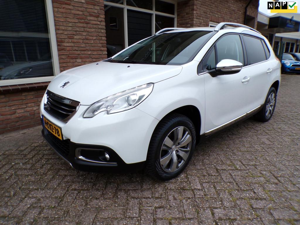 Peugeot 2008 1.2 VTi Allure, Voorwielaandrijving, Euro 5, Zwart, 1199 cc