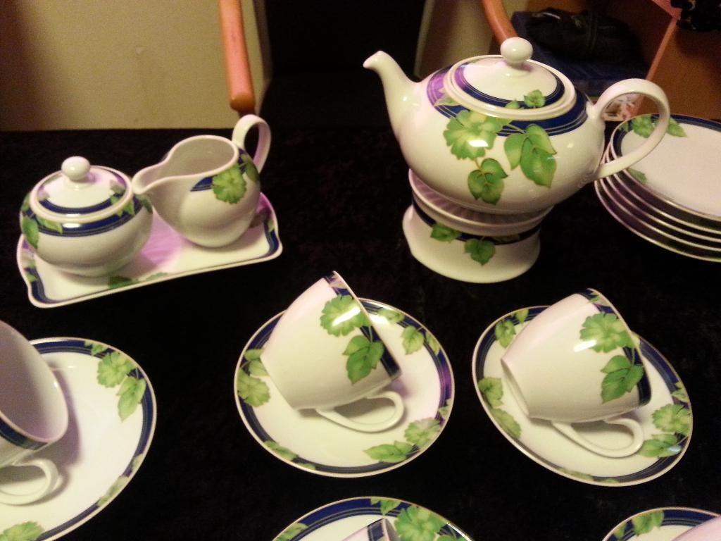 Compleet DE servies, Overige typen, Ophalen of Verzenden, Zo goed als nieuw, Overige stijlen
